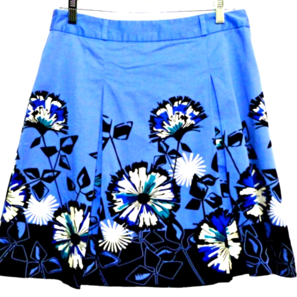 apt 9 Floral Blue Skirt Pleated Cotton Blend size 4